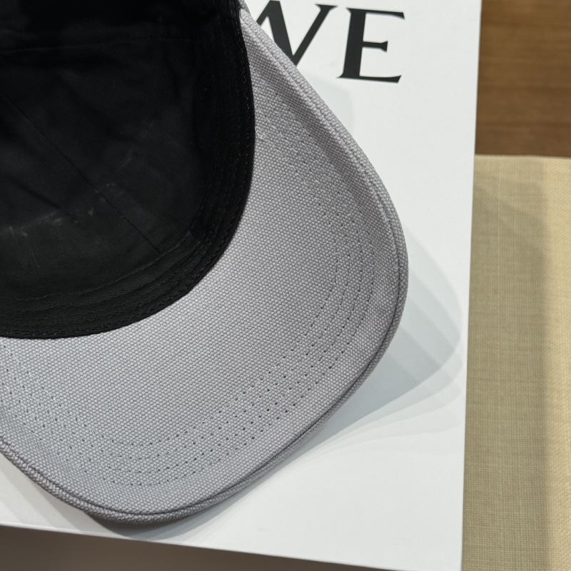 Loewe Caps